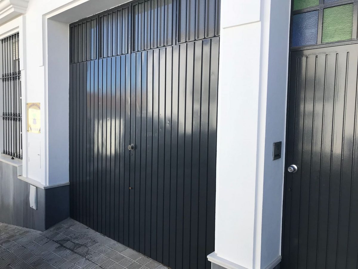 DOS PLAZAS DE GARAJE