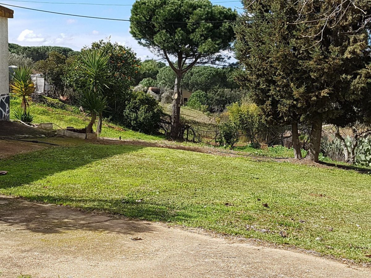 AMPLIA CASA DE CAMPO