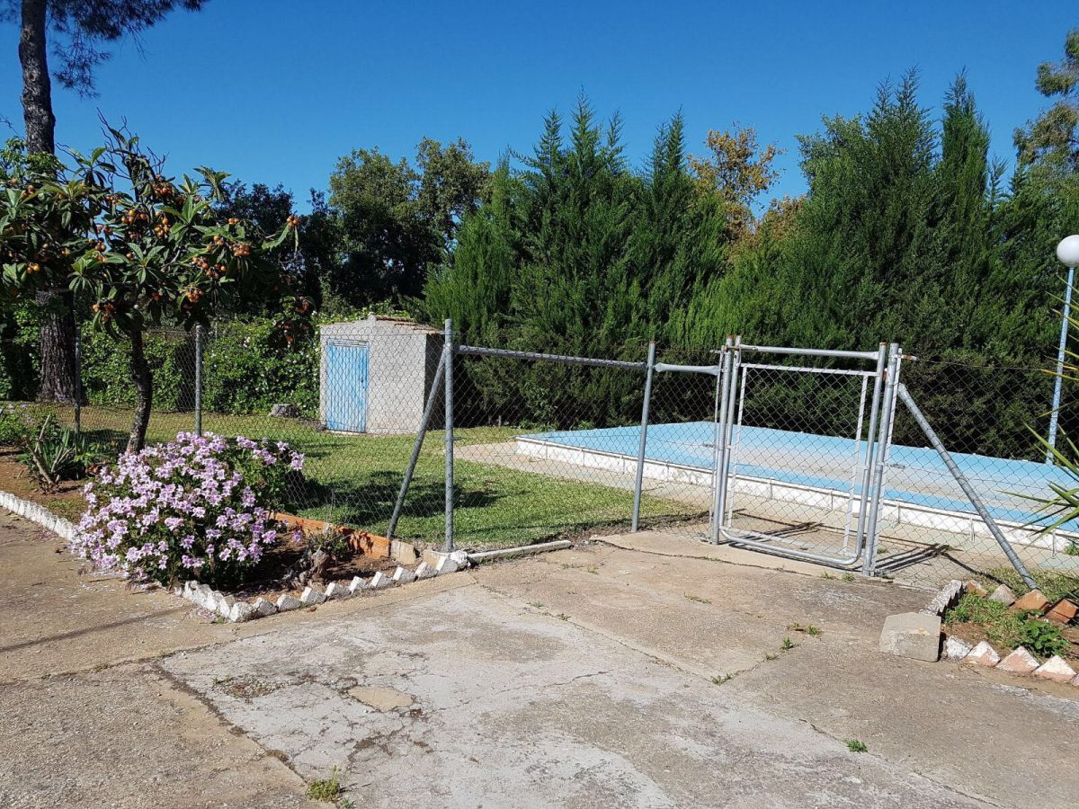 AMPLIA CASA DE CAMPO