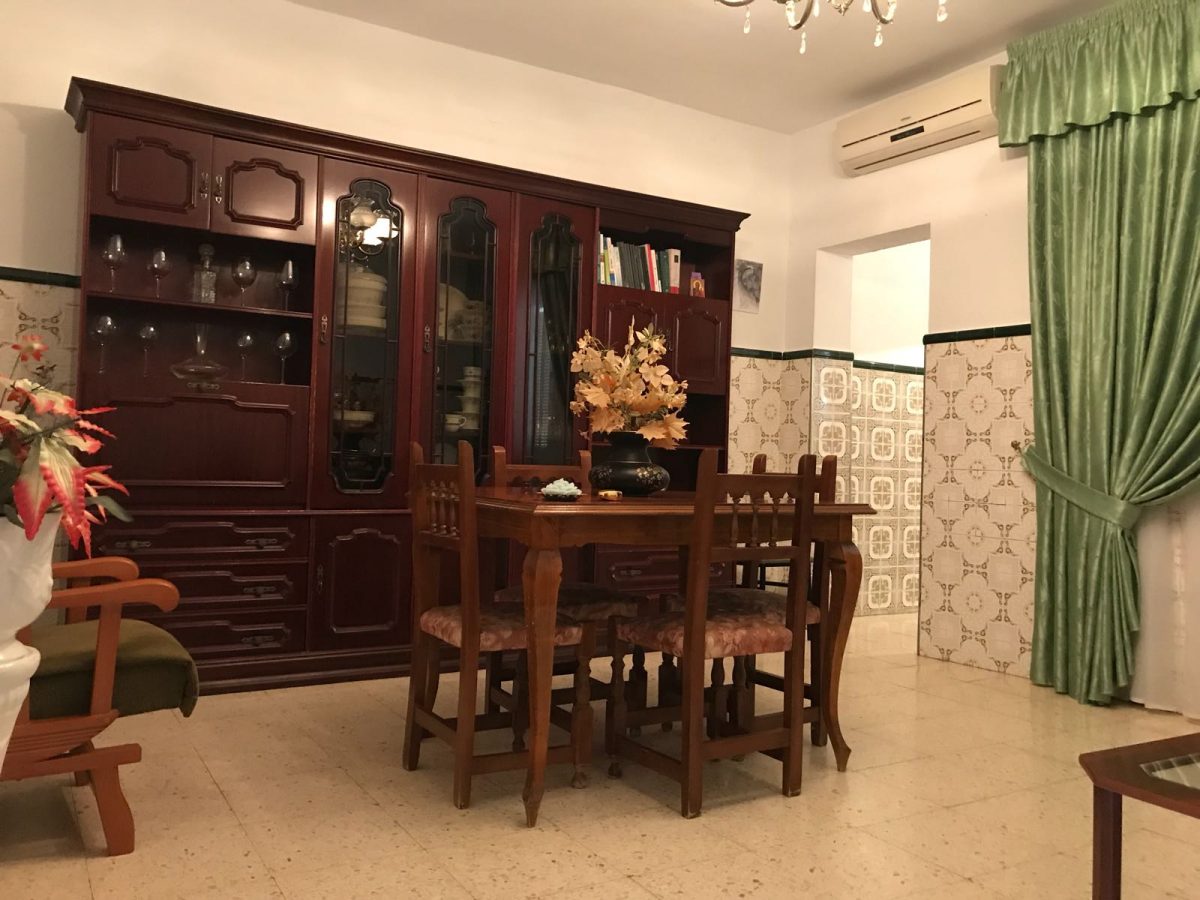 160 METROS DE PLANTA BAJA