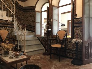 CASA Y PISO ESTILO COSTUMBRISTA SEVILLANO EN PERFECTO ESTADO CONSERVACIÓN