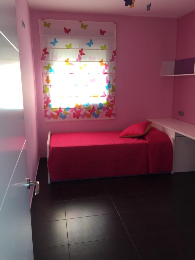 CHALET EN EL CAMPILLO