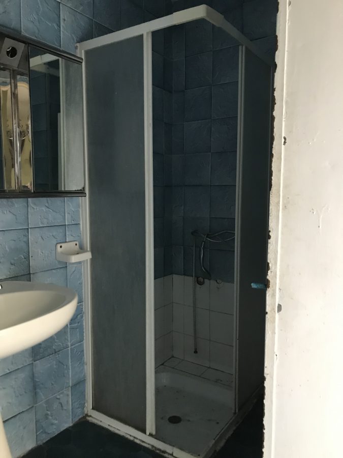 CASA PARA REFORMA O DERRIBO