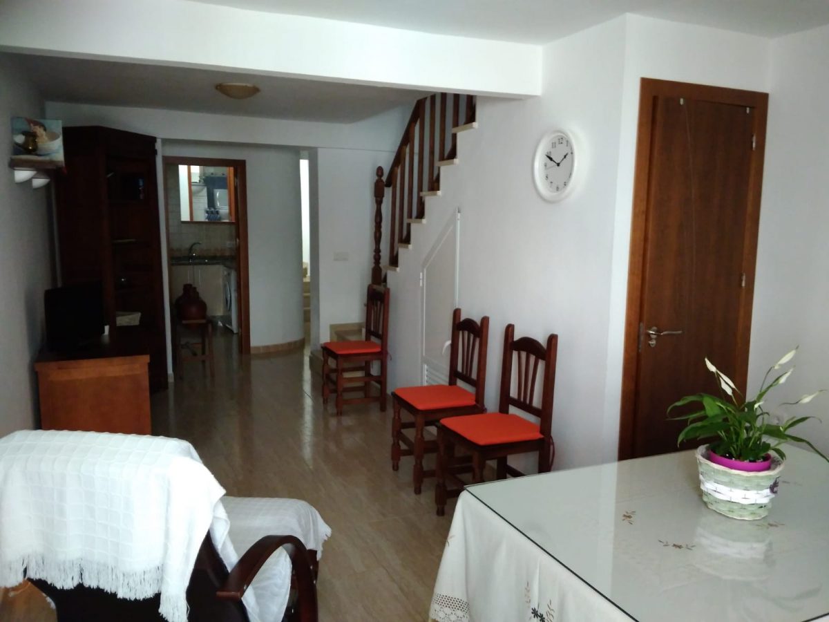 CASA DOS PLANTAS EN ZALAMEA LA REAL