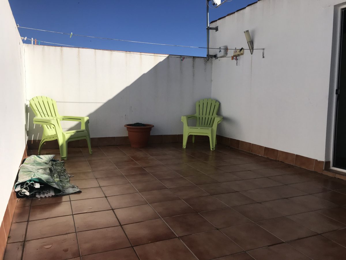 CASA DE RECIENTE COSNTRUCIÓN DOBLE ALTURA