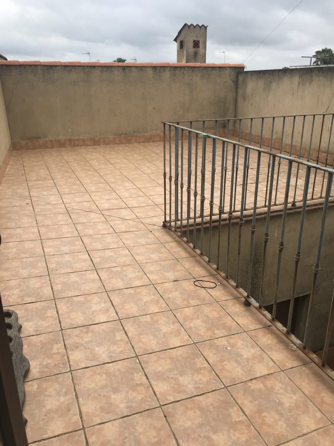 PISO EN BRUTO CON BUHARDILLA Y TERRAZA