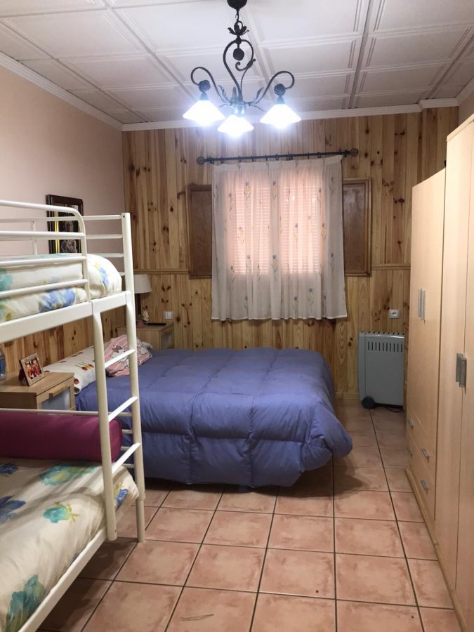 CHALET EN PUENTE CON PISCINA