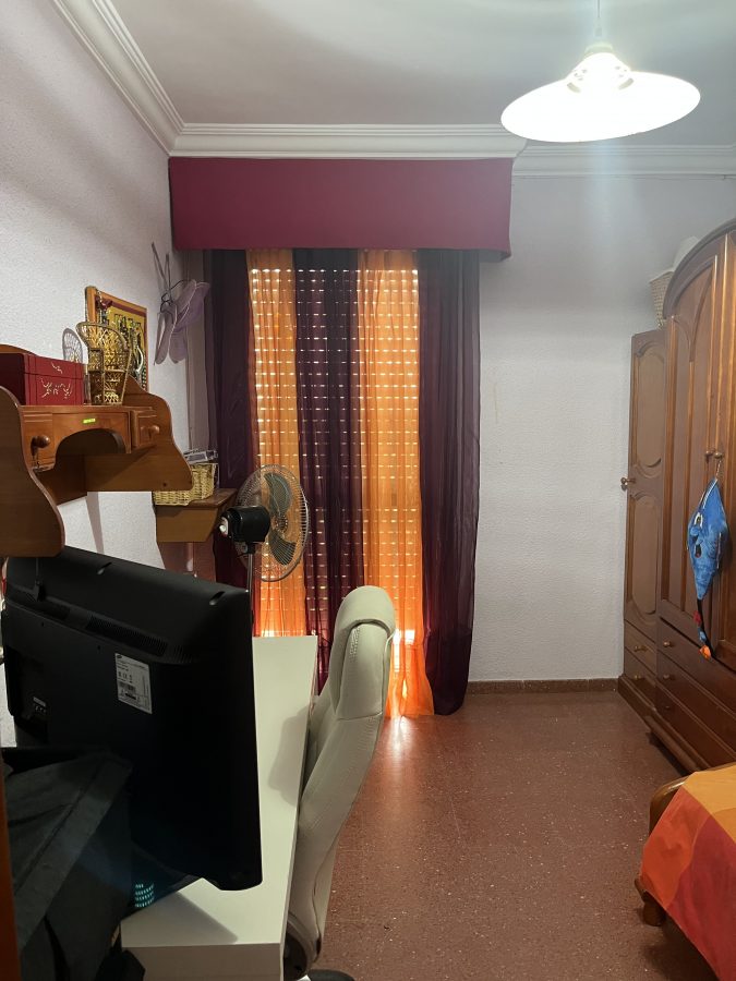 PRECIOSA CASA EN ZONA TRANQUILA