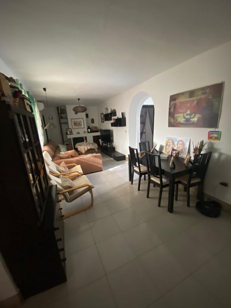 CASA UNIFAMILIAR EN BUENA ZONA