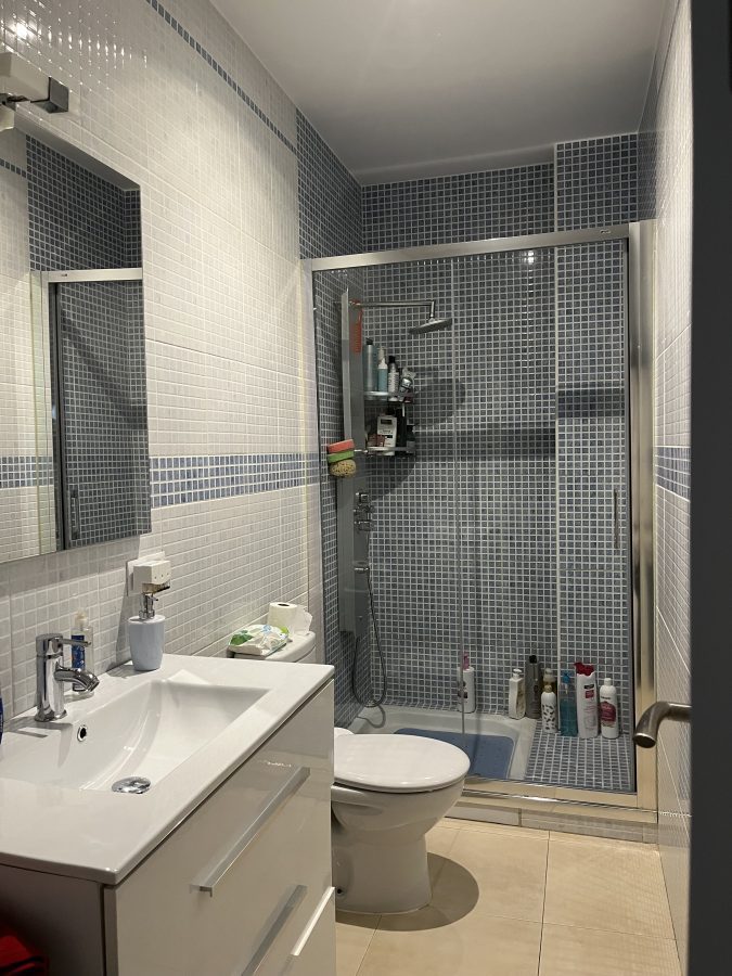 PISO PRIMERAS CALIDADES CON BUHARDILLA