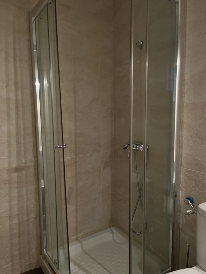 PISO NUEVO Y SALÓN COMERCIAL