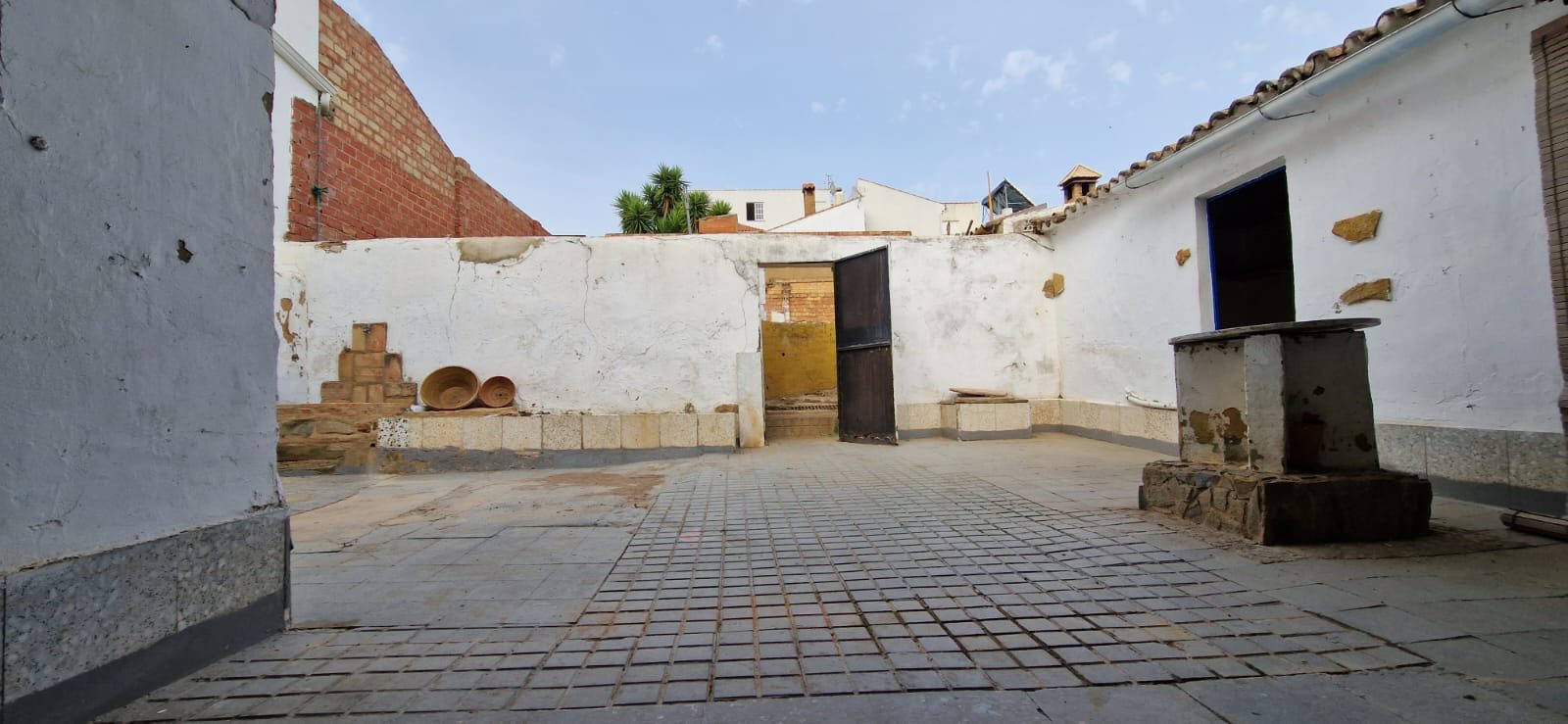 VIVIENDA EN TRIANA CUBIERTA NUEVA