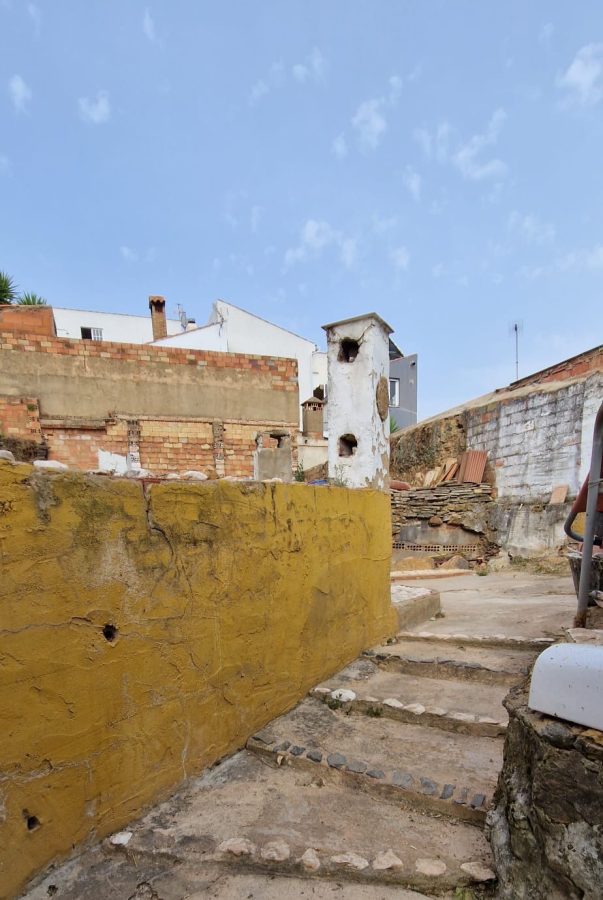 VIVIENDA EN TRIANA CUBIERTA NUEVA