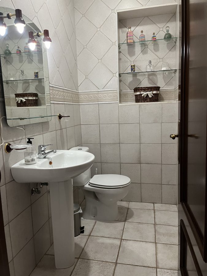 VIVIENDA DUPLEX CON GARAJE