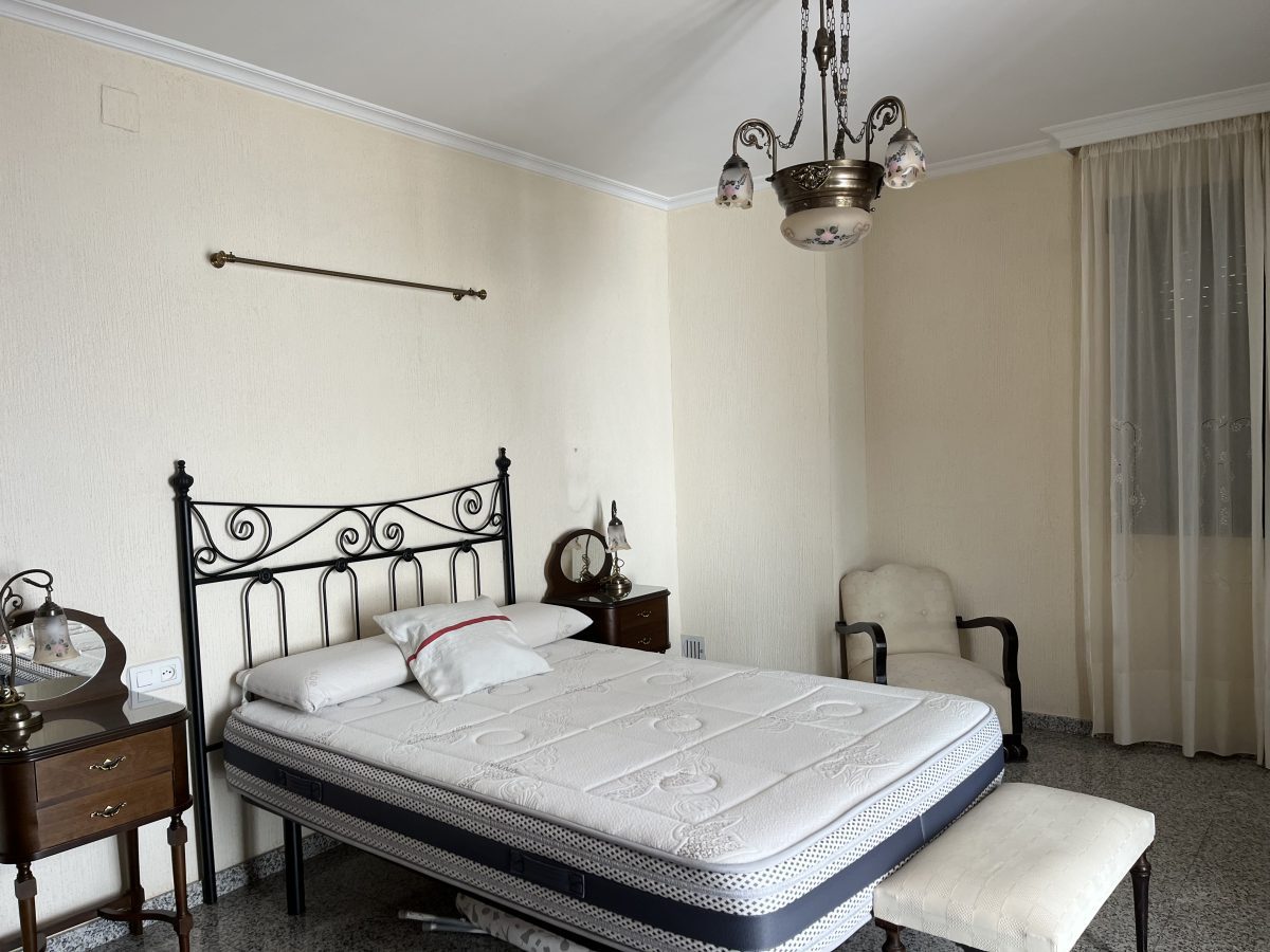 VIVIENDA DUPLEX CON GARAJE