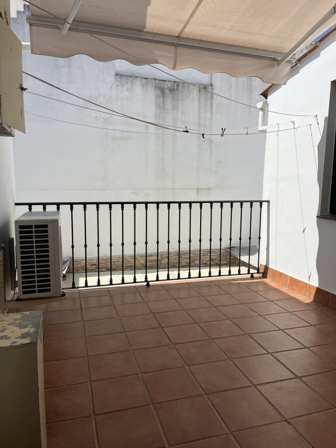 VIVIENDA DUPLEX CON GARAJE