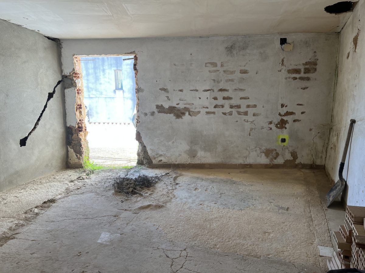 VIVIENDA PARA ACABAR DE REFORMAR AL GUSTO