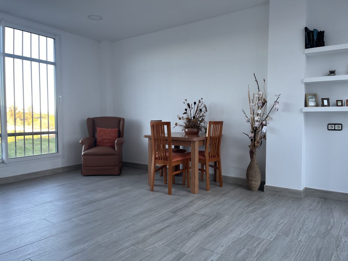 VIVIENDA CON GARAJE DE 150 METROS