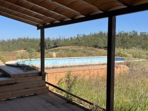 PRECIOSA FINCA CON PISCINA