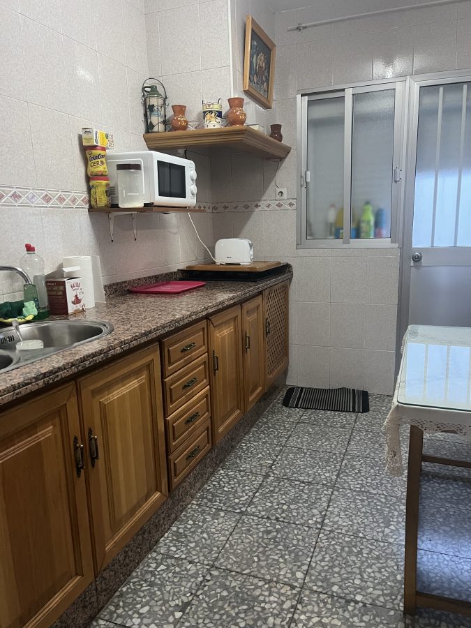ADOSADO PARA ENTRAR A VIVIR