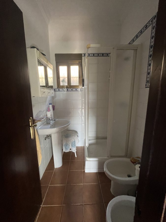 CASA CON PARCELA A 400 METROS DEL PUEBLO