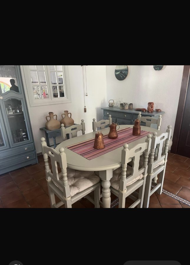 CHALET EN LOS PINOS CON INMEJORABLE UBICACIÓN