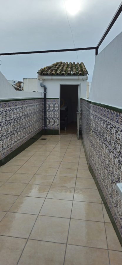 PISO LOCAL Y GARAJE