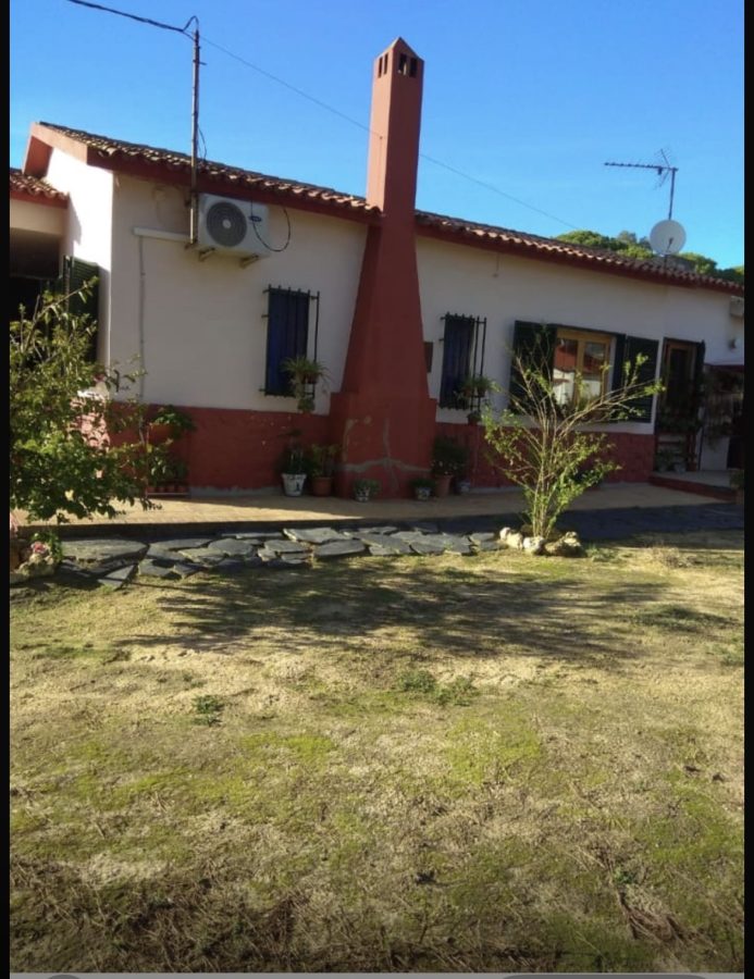 CHALET CON PISCINA EN LOS PINOS