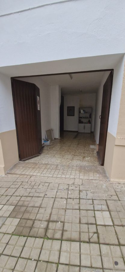PISO LOCAL Y GARAJE
