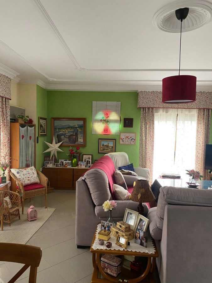 VIVIENDA UNIFAMILIAR CON GARAJE INDEPENDIENTE