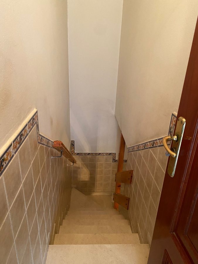 VIVIENDA UNIFAMILIAR CON GARAJE INDEPENDIENTE