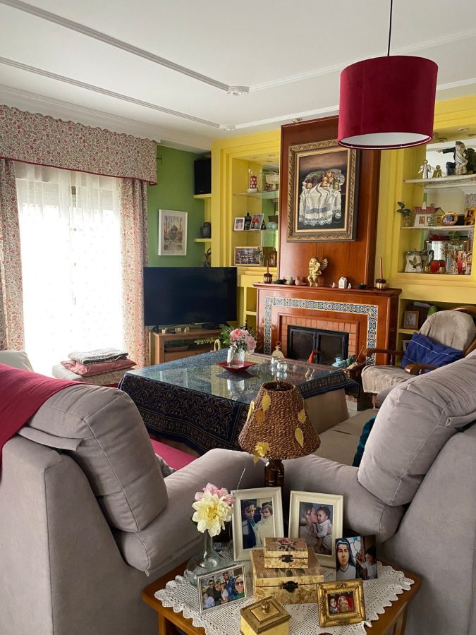 VIVIENDA UNIFAMILIAR CON GARAJE INDEPENDIENTE