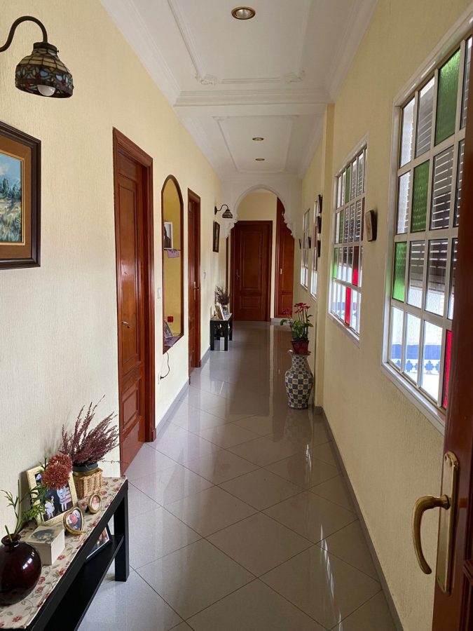 VIVIENDA UNIFAMILIAR CON GARAJE INDEPENDIENTE