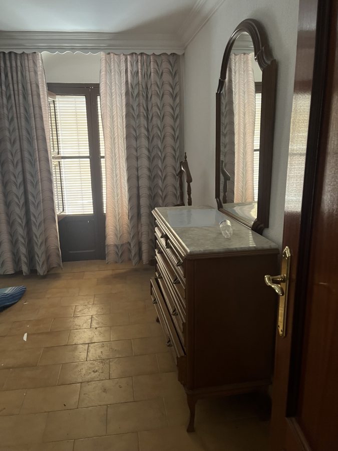 VIVIENDA Y PISO EN ZONA CENTRO