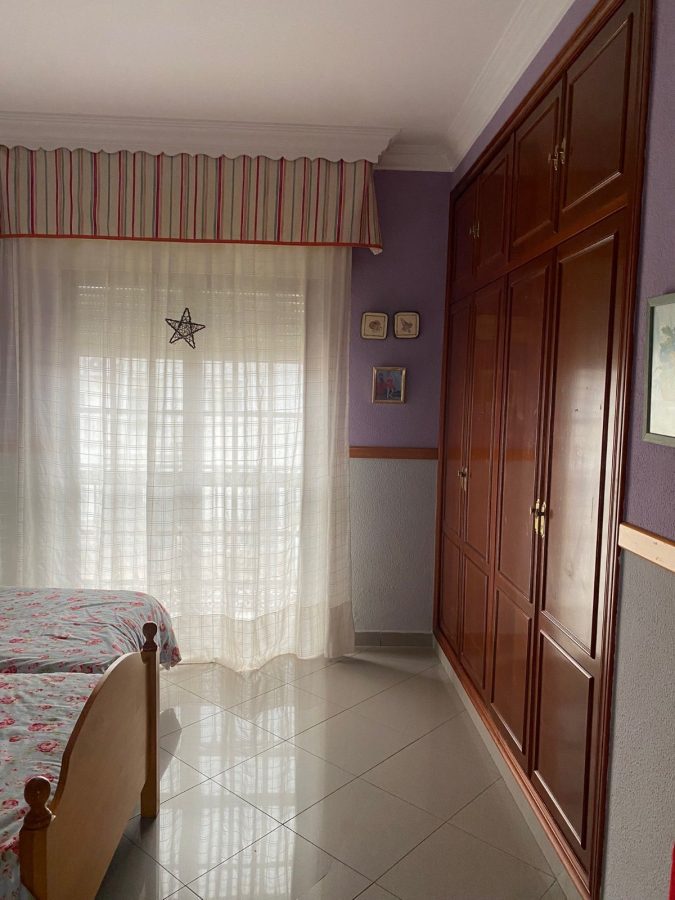 VIVIENDA UNIFAMILIAR CON GARAJE INDEPENDIENTE