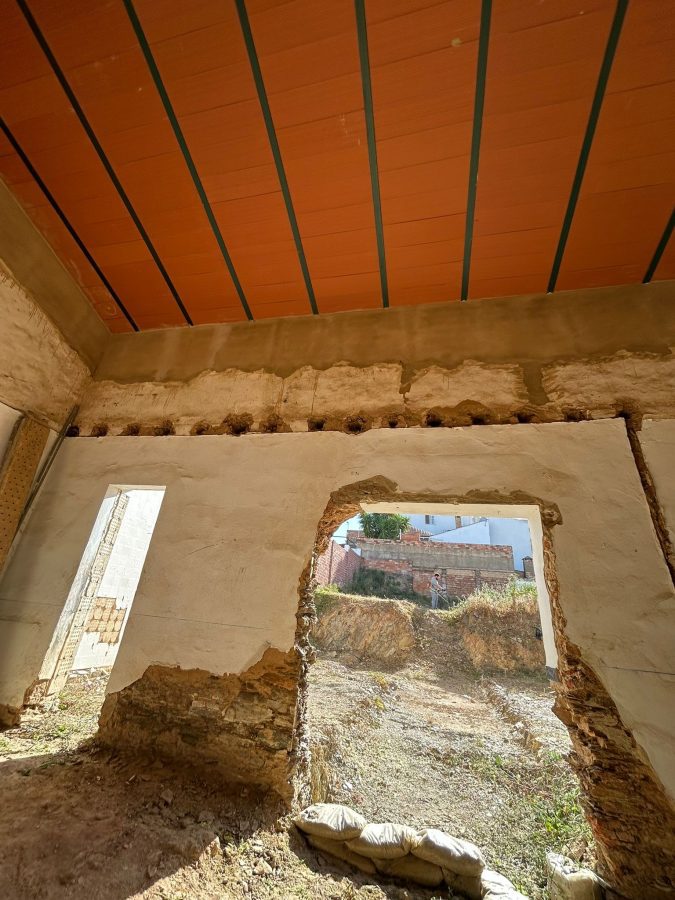 VIVIENDA EN TRIANA PARA OBRAR