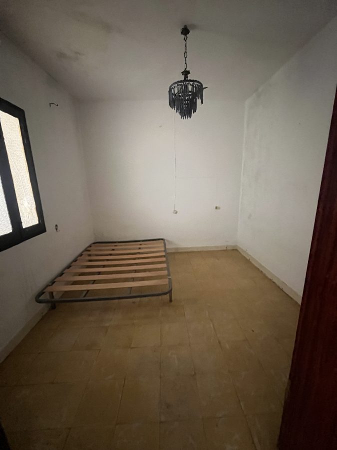 COQUETA CASA PARA REFORMAR EN LOS PINOS