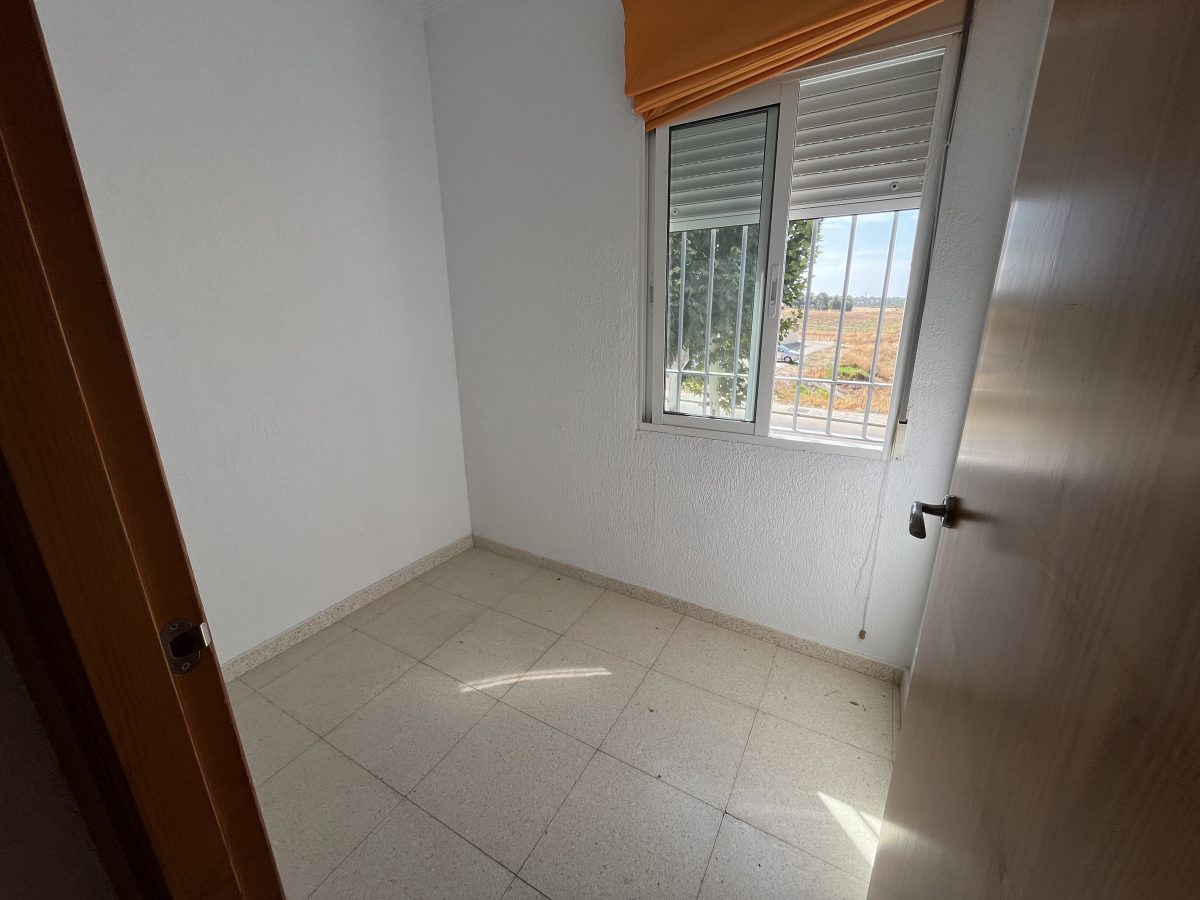 PLANTA BAJA CON PATIO